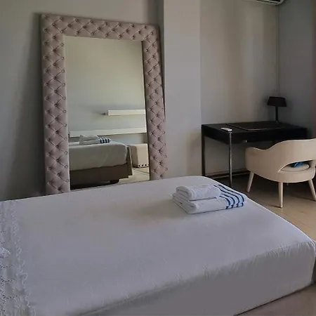 Ibti, 6 Bedrooms, 20m Private Pool Sea View Villa Galissas