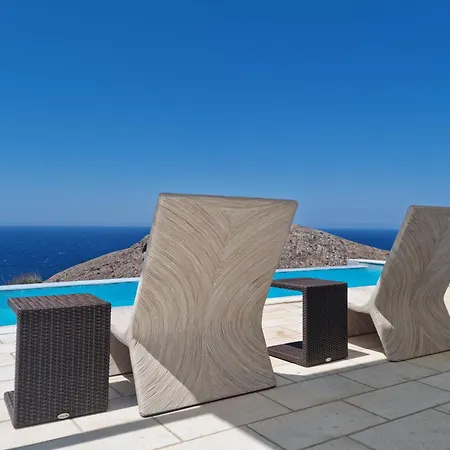 Ibti, 6 Bedrooms, 20m Private Pool Sea View Galissas