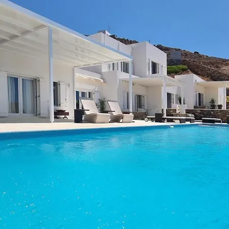 Ibti, 6 Bedrooms, 20m Private Pool Sea View Galissas